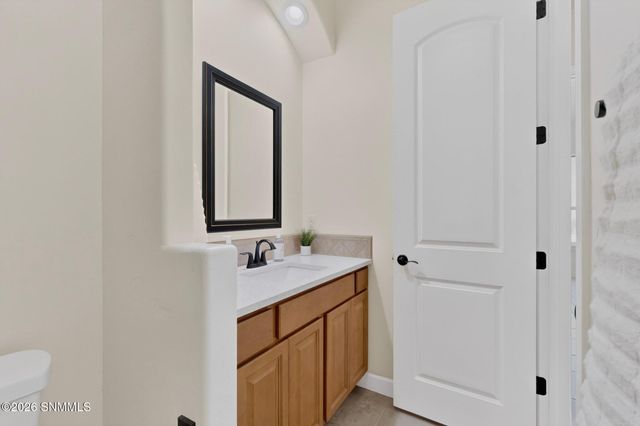 3030 Don Buck Drive, Las Cruces, NM 88011