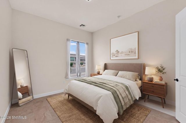 3030 Don Buck Drive, Las Cruces, NM 88011