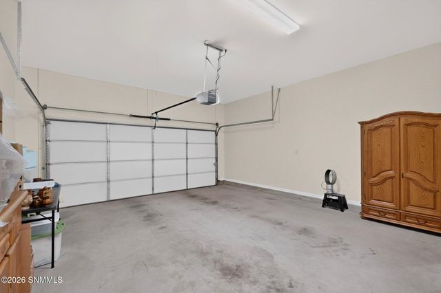 3030 Don Buck Drive, Las Cruces, NM 88011
