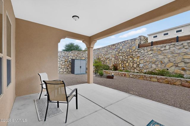 3030 Don Buck Drive, Las Cruces, NM 88011