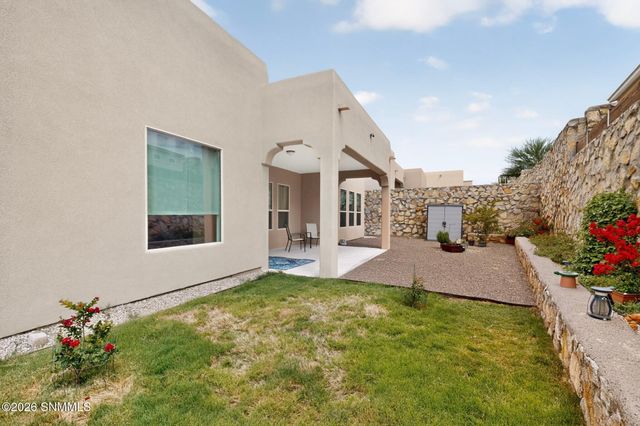 3030 Don Buck Drive, Las Cruces, NM 88011