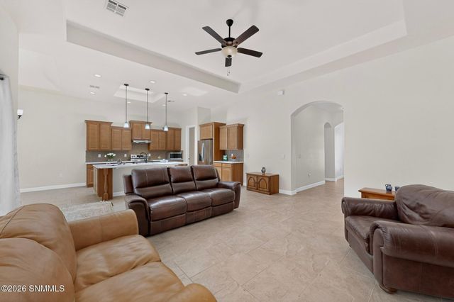 3030 Don Buck Drive, Las Cruces, NM 88011