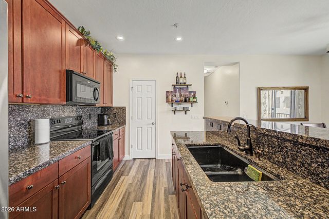 1265 S AARON Drive 311, Mesa, AZ 85209