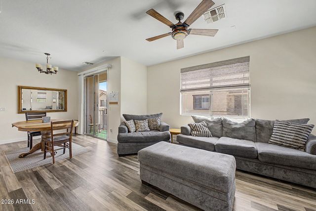 1265 S AARON Drive 311, Mesa, AZ 85209