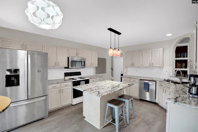 201 Pond Oak Lane, Columbia, SC 29212