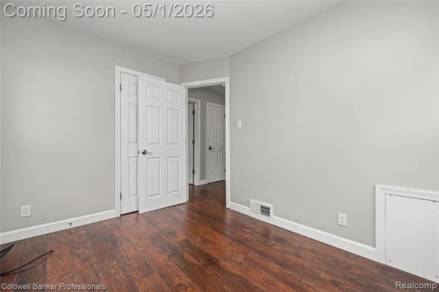 372 E Drayton Street, Ferndale, MI 48220