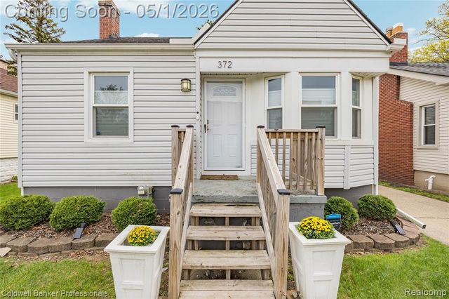 372 E Drayton Street, Ferndale, MI 48220