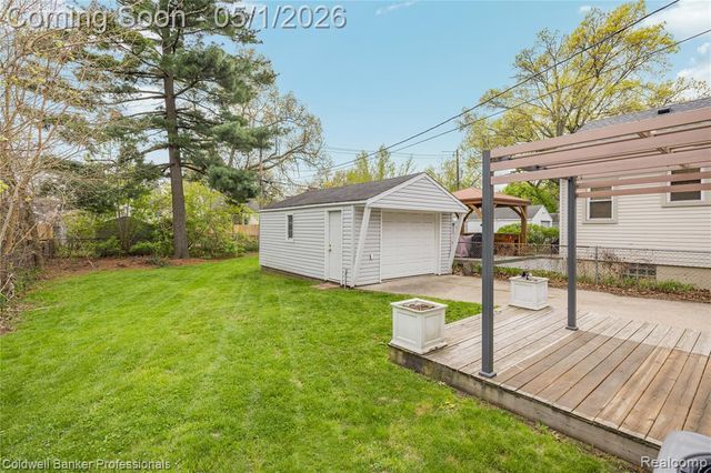 372 E Drayton Street, Ferndale, MI 48220
