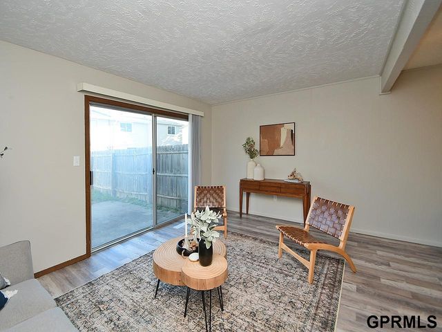 4613R Tipperary Trail, Lincoln, NE 68512