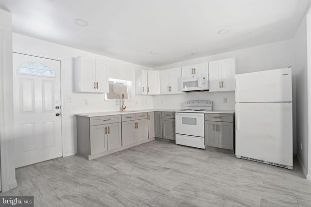 1928 W CAREY ST, Philadelphia, PA 19140