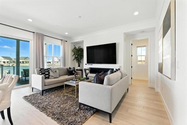 467 Halcyon Place, Bethel Island, CA 94511