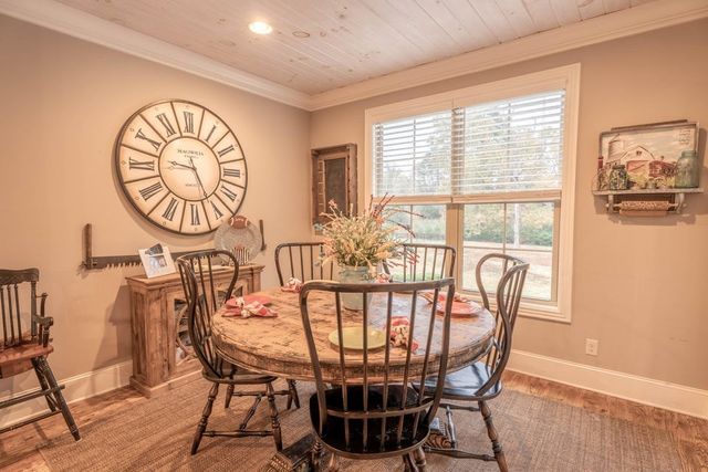 2025 Enclave Drive, Rocky Face, GA 30740