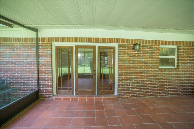 1009 NW 39TH DRIVE, Gainesville, FL 32605