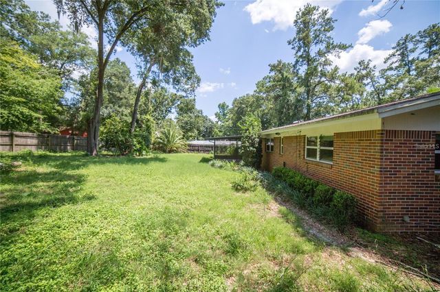 1009 NW 39TH DRIVE, Gainesville, FL 32605