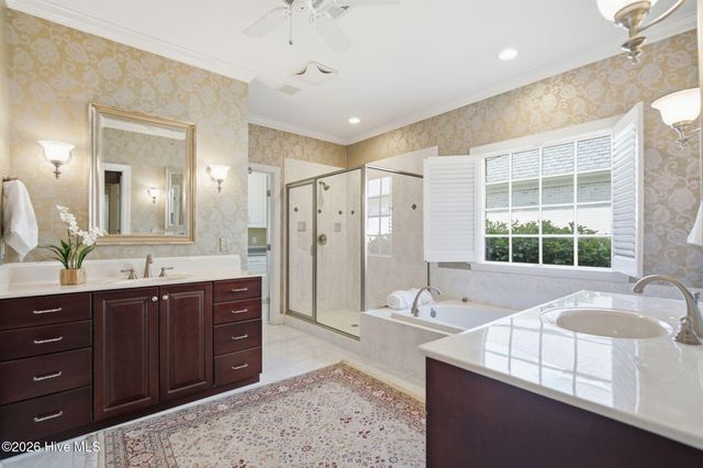2118 Bay Colony Lane, Wilmington, NC 28405