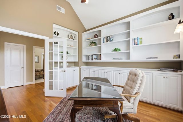 2118 Bay Colony Lane, Wilmington, NC 28405
