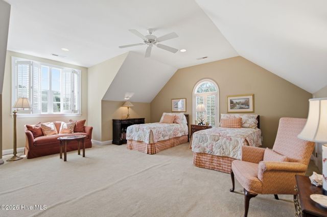 2118 Bay Colony Lane, Wilmington, NC 28405