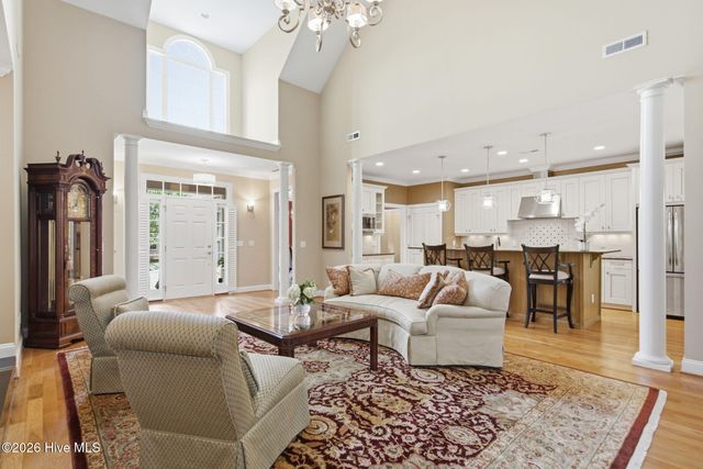 2118 Bay Colony Lane, Wilmington, NC 28405