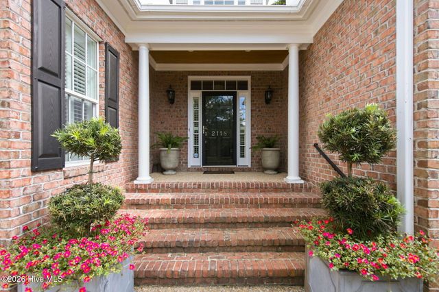 2118 Bay Colony Lane, Wilmington, NC 28405