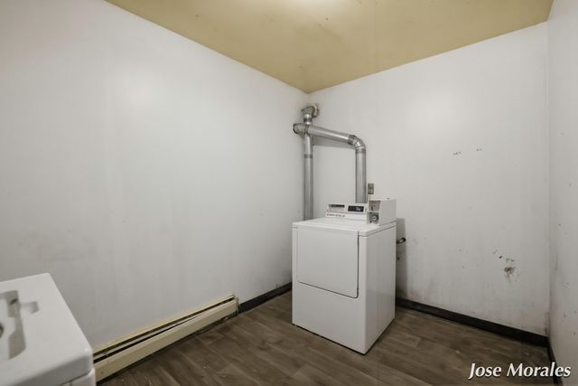 1833 Prairie Parkway SW, Wyoming, MI 49519