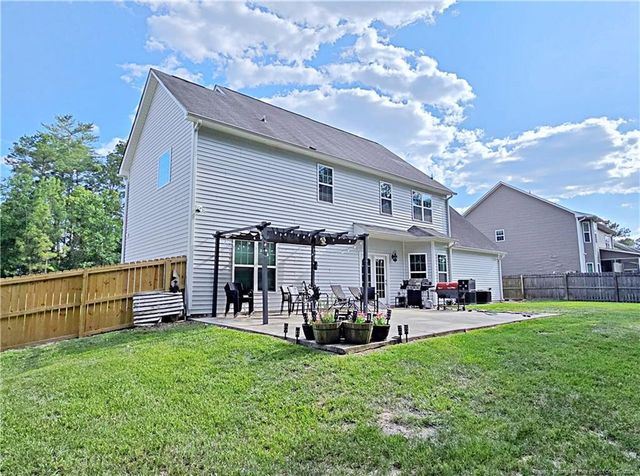 2450 Market Hill Drive, Fayetteville, NC 28306