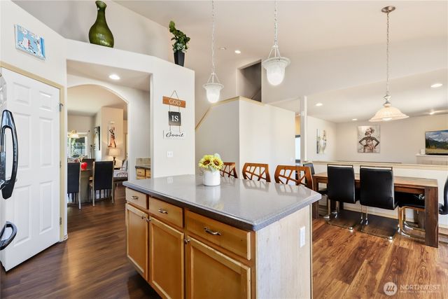 7707 88th Place NE, Marysville, WA 98270