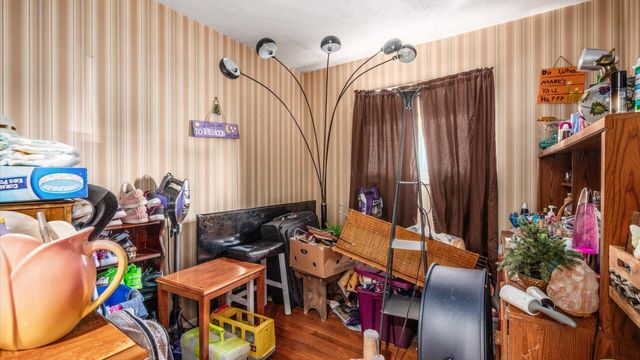 65 S 34th Street, Newark, OH 43055