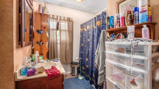 65 S 34th Street, Newark, OH 43055
