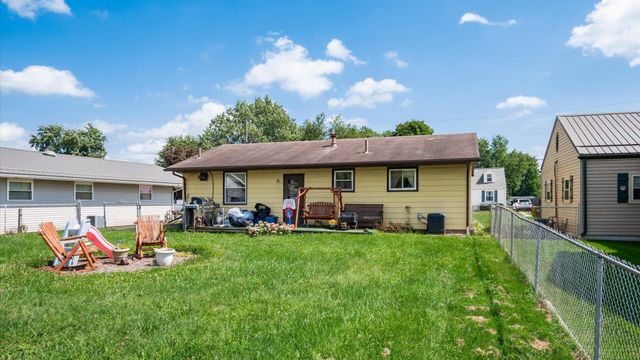 65 S 34th Street, Newark, OH 43055