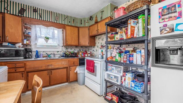 65 S 34th Street, Newark, OH 43055