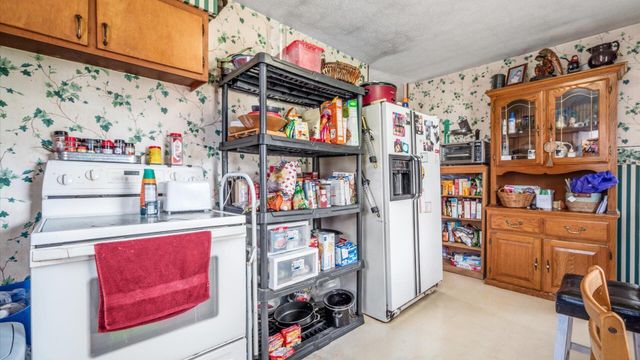 65 S 34th Street, Newark, OH 43055