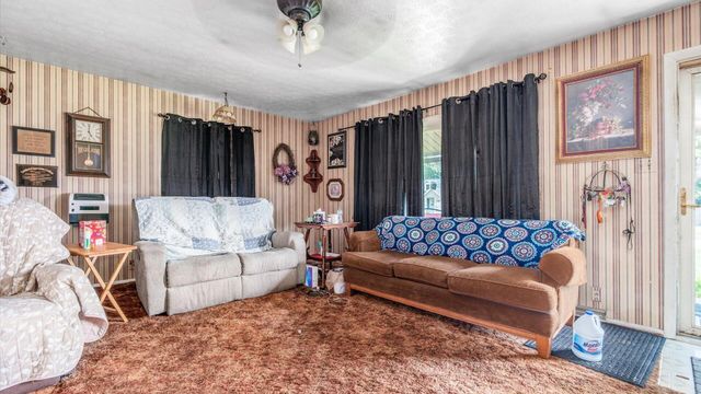 65 S 34th Street, Newark, OH 43055