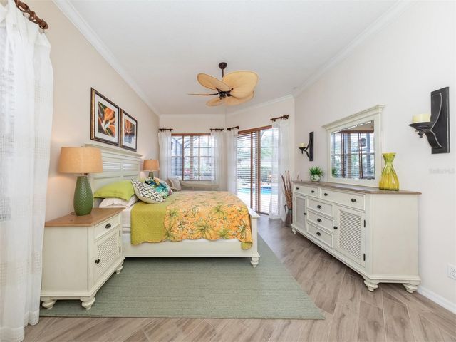 819 SHADOW BAY WAY, Osprey, FL 34229