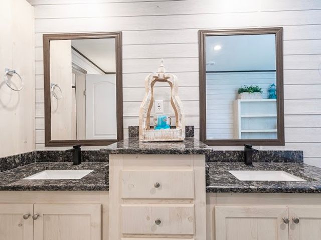 1926 Roadrunner Road, Possum Kingdom Lake, TX 76449