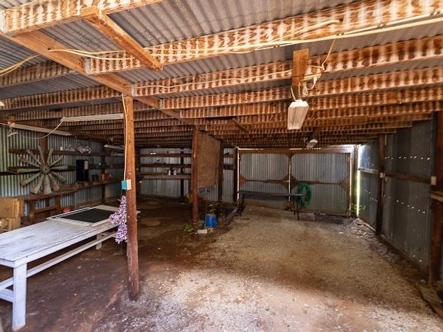 1926 Roadrunner Road, Possum Kingdom Lake, TX 76449