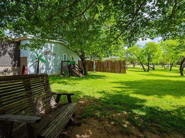 1926 Roadrunner Road, Possum Kingdom Lake, TX 76449