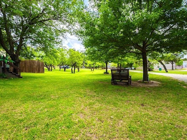 1926 Roadrunner Road, Possum Kingdom Lake, TX 76449