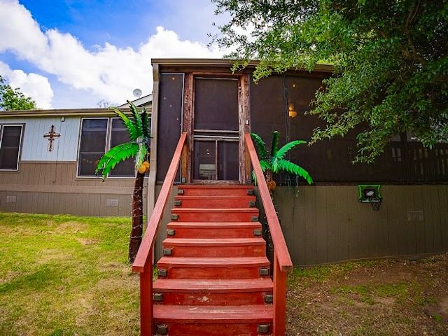 1926 Roadrunner Road, Possum Kingdom Lake, TX 76449