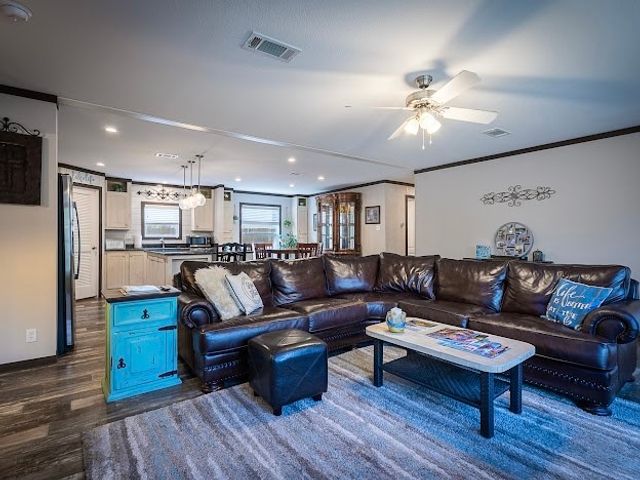 1926 Roadrunner Road, Possum Kingdom Lake, TX 76449