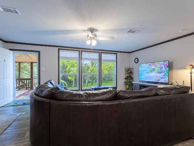 1926 Roadrunner Road, Possum Kingdom Lake, TX 76449