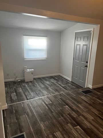 15 Neptune Street Ct, Lynn, MA 01905