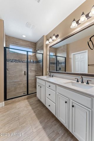 4456 COVERED WAGON Trail, Wickenburg, AZ 85390