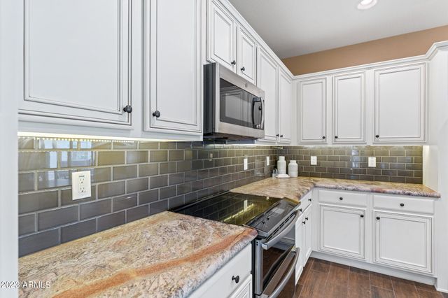 4456 COVERED WAGON Trail, Wickenburg, AZ 85390