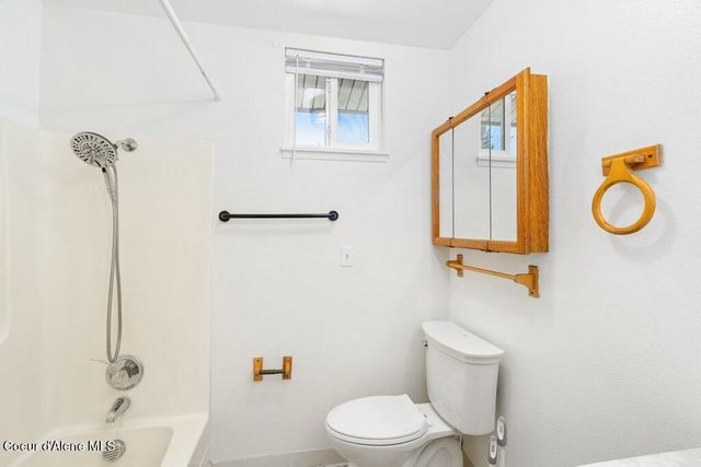 2819 N CLARA LN, Coeur D'alene, ID 83815