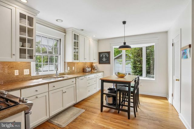 650 MAPLE AVENUE, Haddonfield, NJ 08033