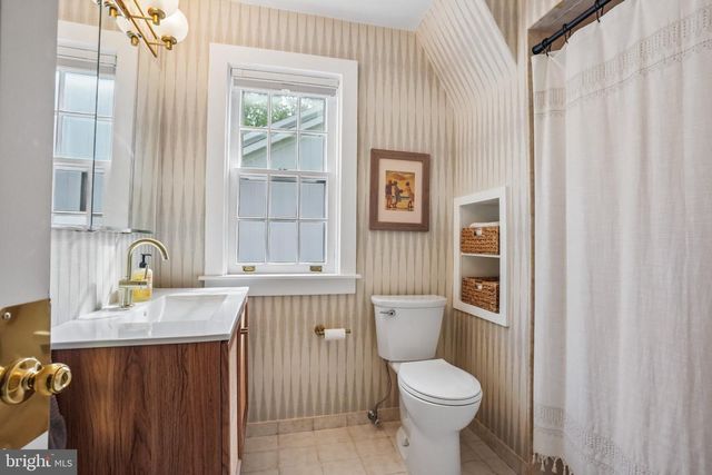 650 MAPLE AVENUE, Haddonfield, NJ 08033