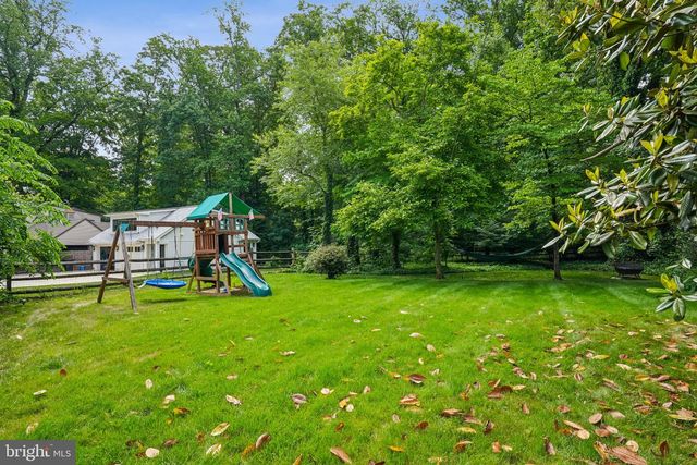 650 MAPLE AVENUE, Haddonfield, NJ 08033
