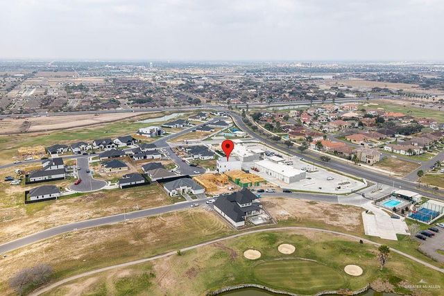 2717 E Giorgio Drive, Edinburg, TX 78542