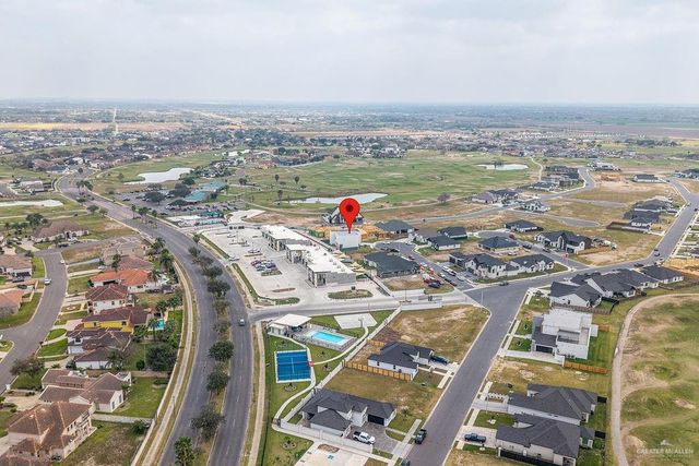 2717 E Giorgio Drive, Edinburg, TX 78542