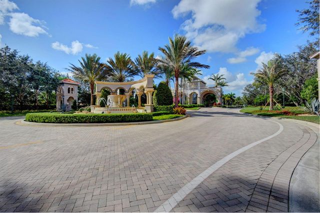 8216 Parini Way, Lake Worth, FL 33467